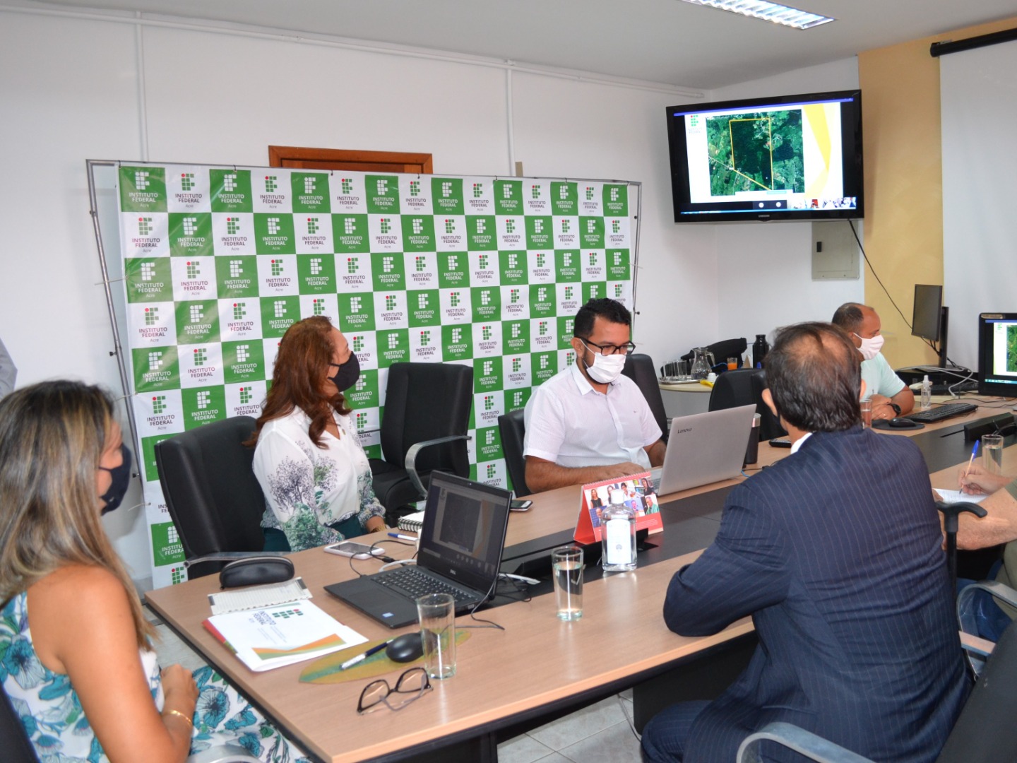 Reunião Setec_site.jpg