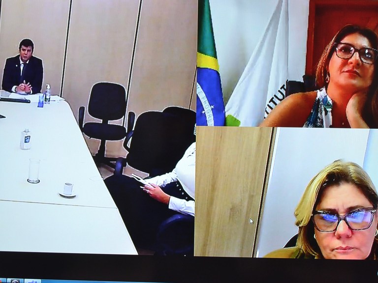 Reunião Setec_site1.jpg