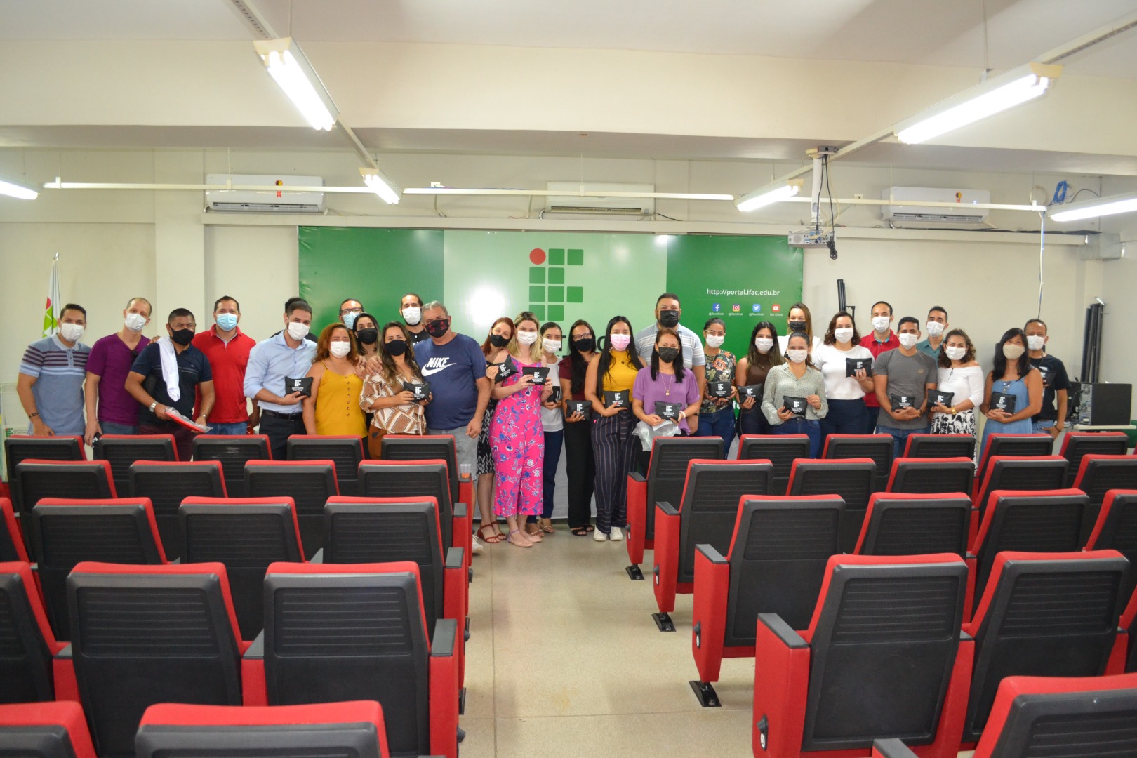 Entrega de kist_crb (1).JPG