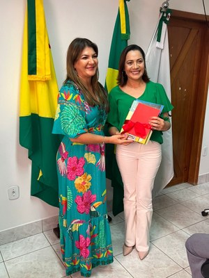 Reitora Rosana_Senadora Mailza (2).jpeg