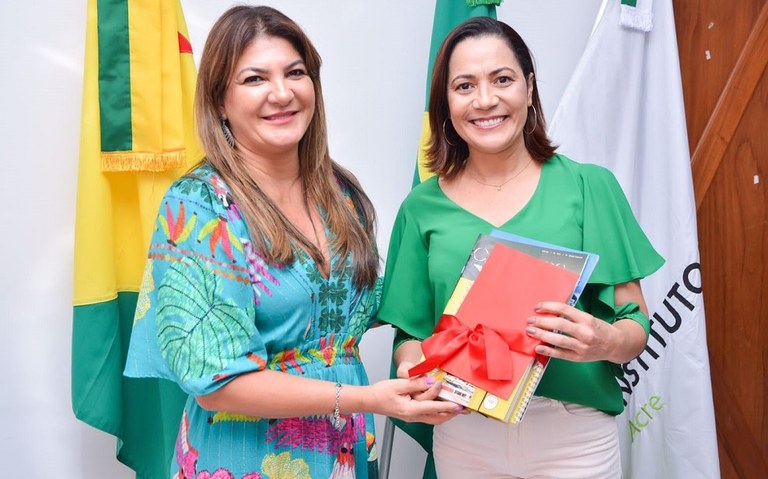 Senadora Mailza (1).jpg