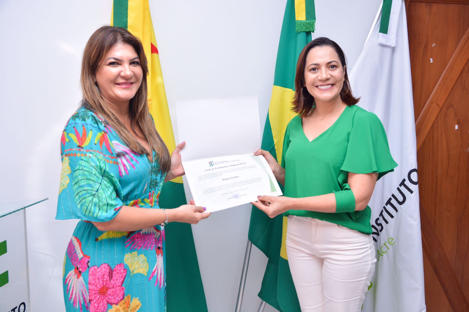 Senadora Mailza (3).jpg