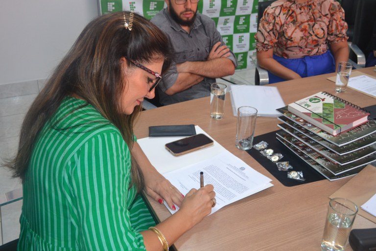 Novos servidores 1 (3).JPG