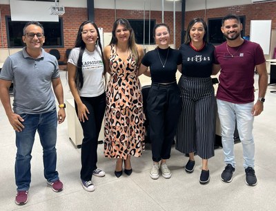 Reunião participantes do programa Lapassion (1).jpg