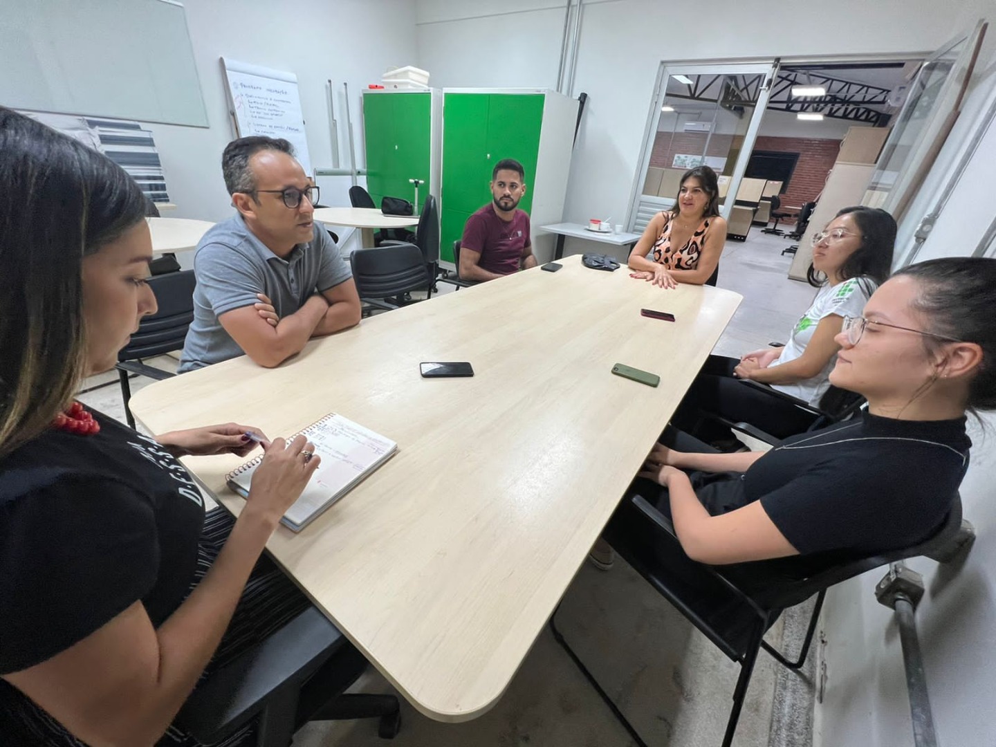 Reunião participantes do programa Lapassion (2).jpg