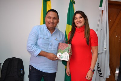 Posse dois novos servidores (3).JPG