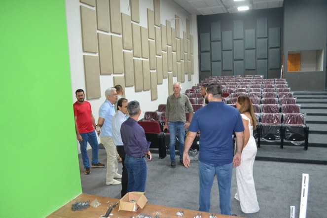 Visita a reitoria (4).JPG Visita a reitoria (4).JPG