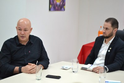 Visita presidente da Fieac (3).JPG