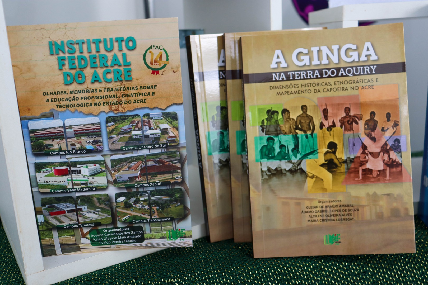 Editora_10 anos (2).jpg