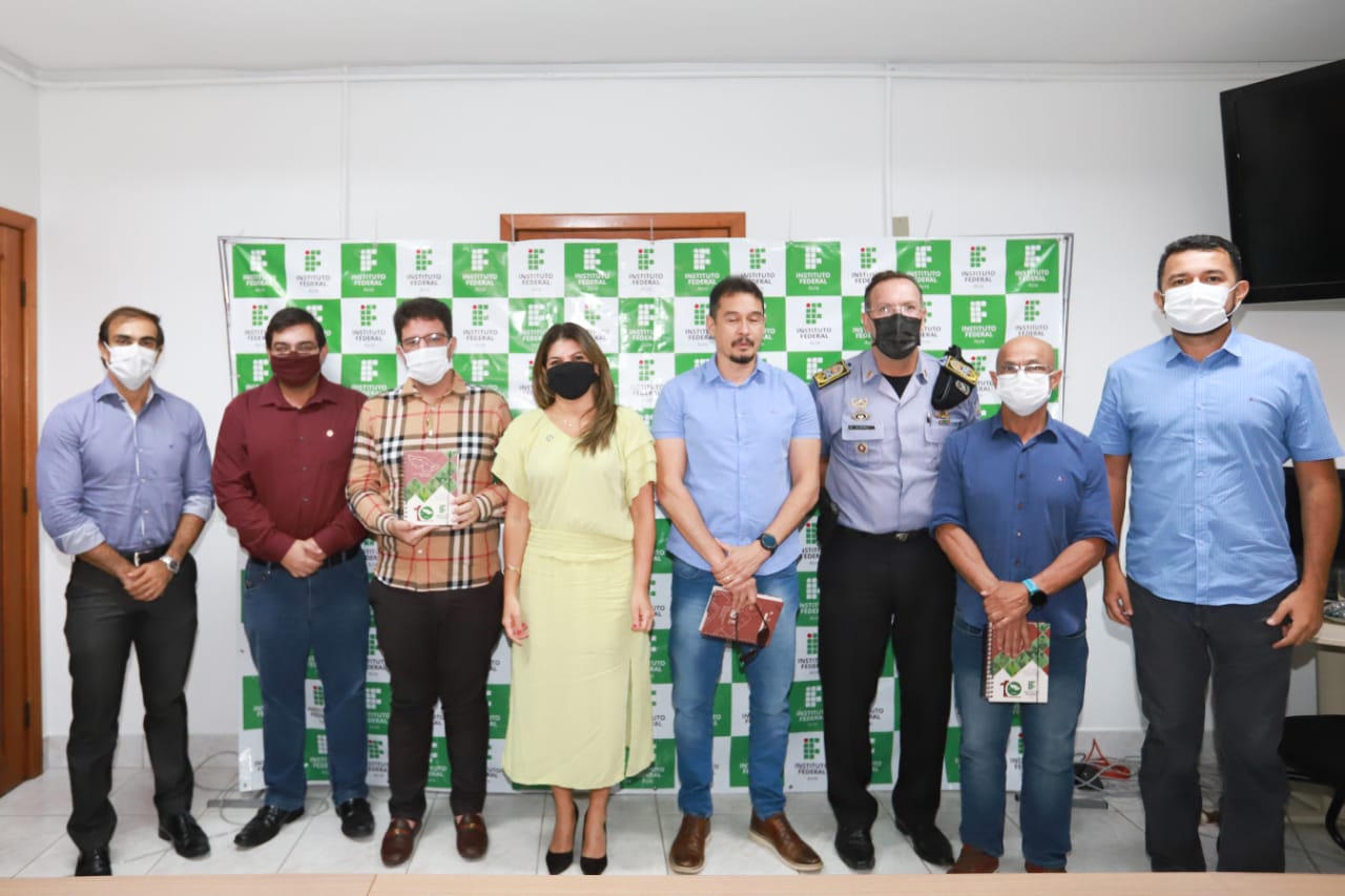 Reunião governador.jpeg