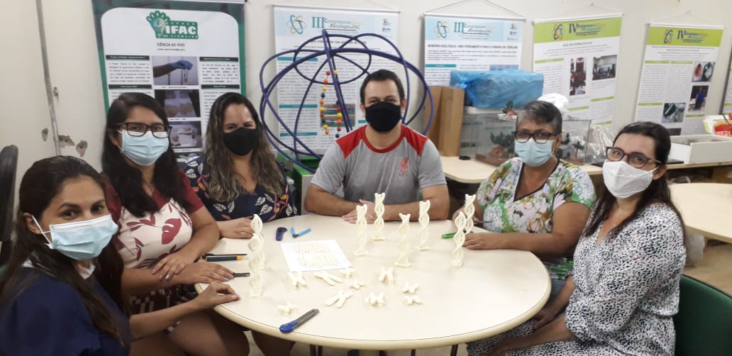 materiais-didaticos-biologia (1).jpeg