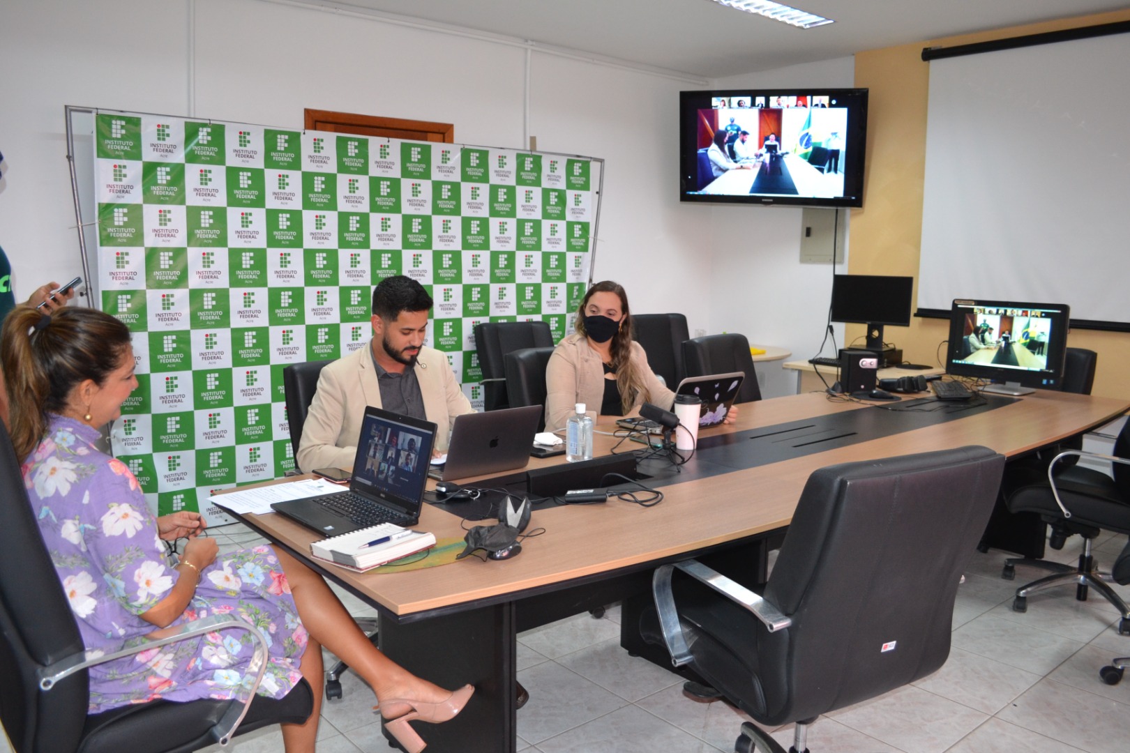 Acordo Embaixda (2).JPG