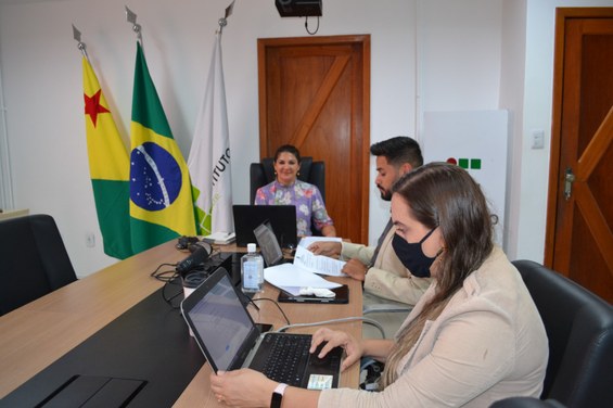 Acordo Embaixda (3).JPG Acordo Embaixda (3).JPG