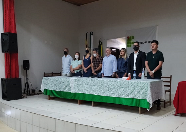 Aula inaugural_Quimica_nova.png