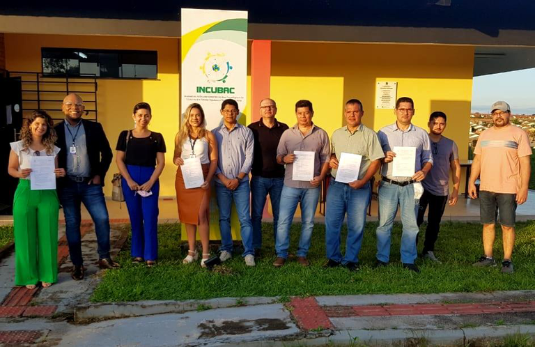 contrato de incubacao (1).png