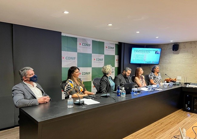 Câmara de Relações Internacionais_Conif (1).JPG