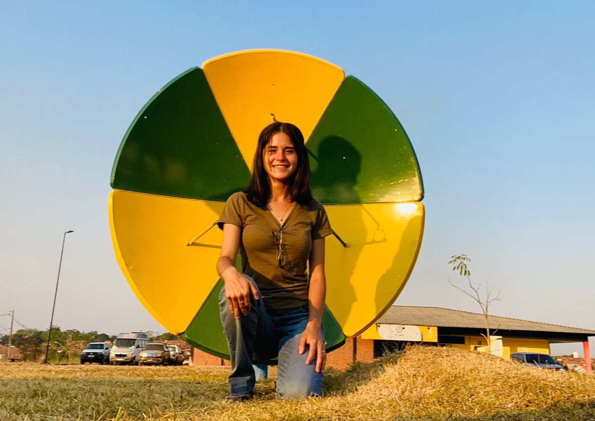 estudante_satelites (2).jpeg