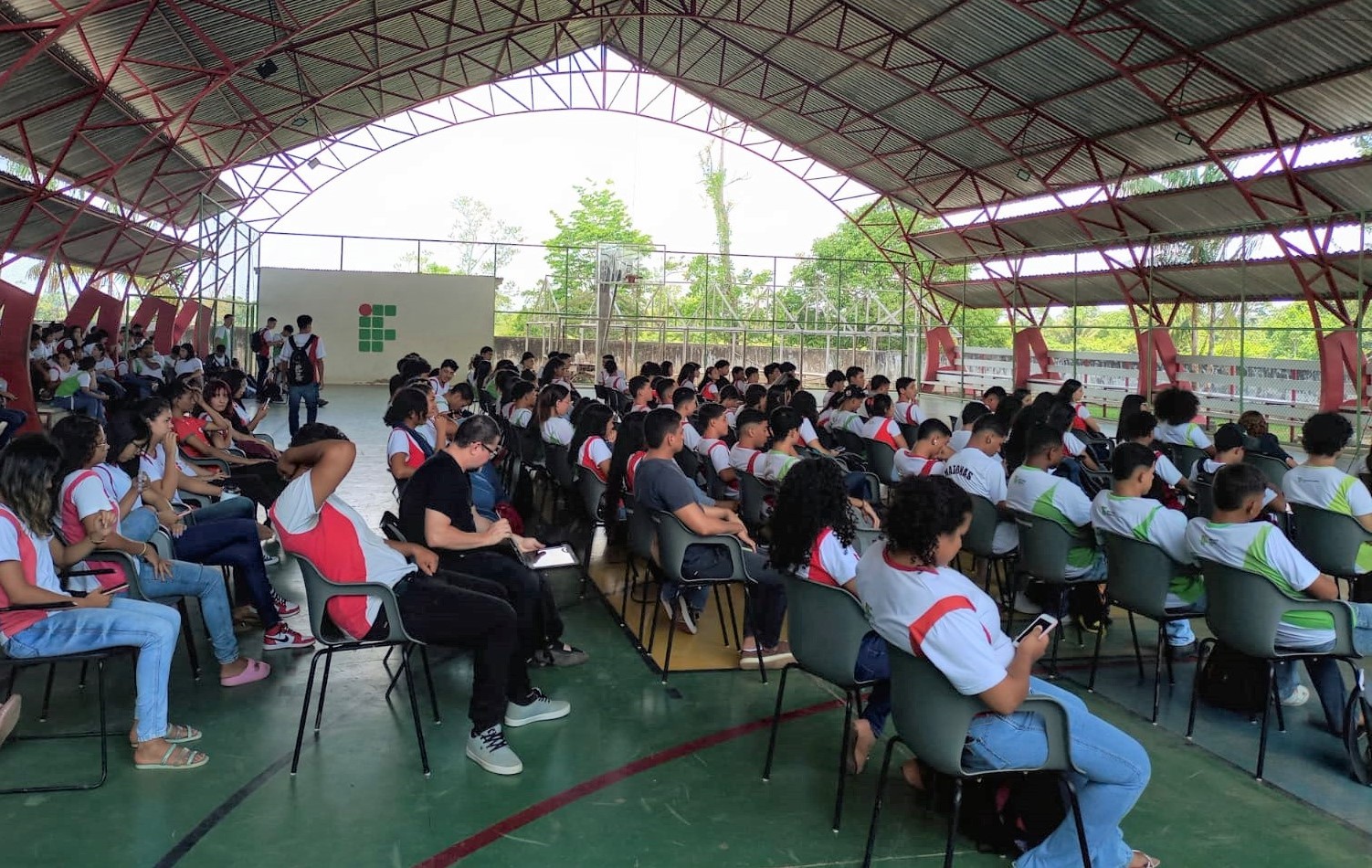 Palestra assédio_Xapuri.jpeg