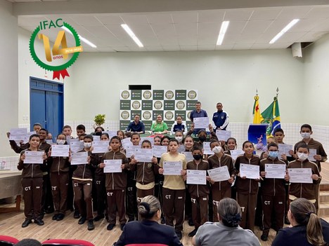 Foto 5 - Eu Programa Robô.jpeg