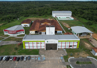 Campus Cruzeiro do Sul_fachada.png