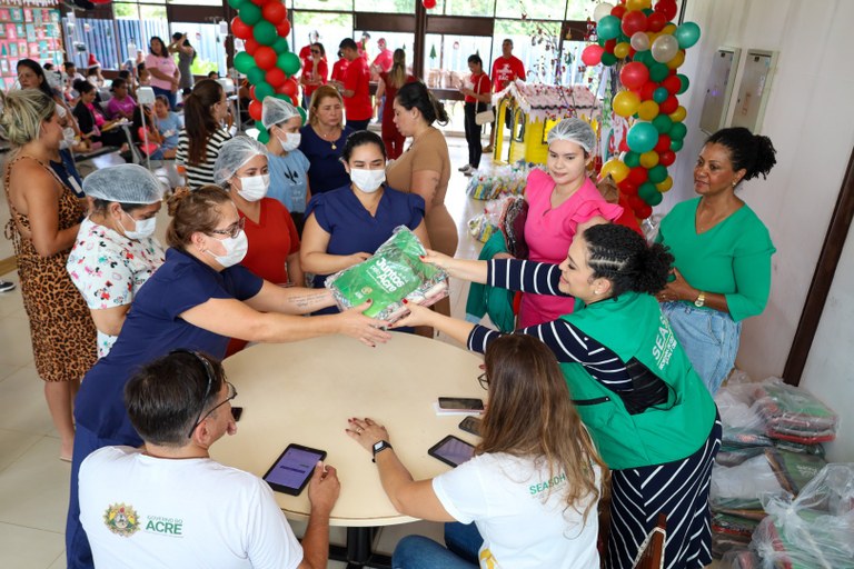 Ação solidára no Hospítal da Criança_ (2).jpg