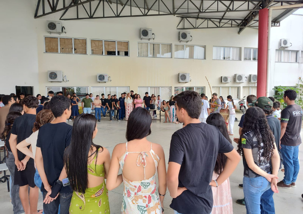 imagens_materias_capa - 2025-12-18T151032.393.png