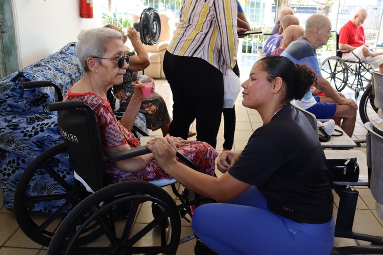 Aula Lar Vicentivo_ (3).JPG