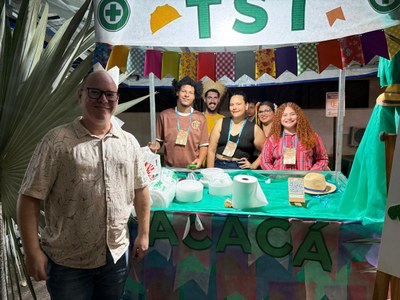 Barraca - alunos 1.jpeg