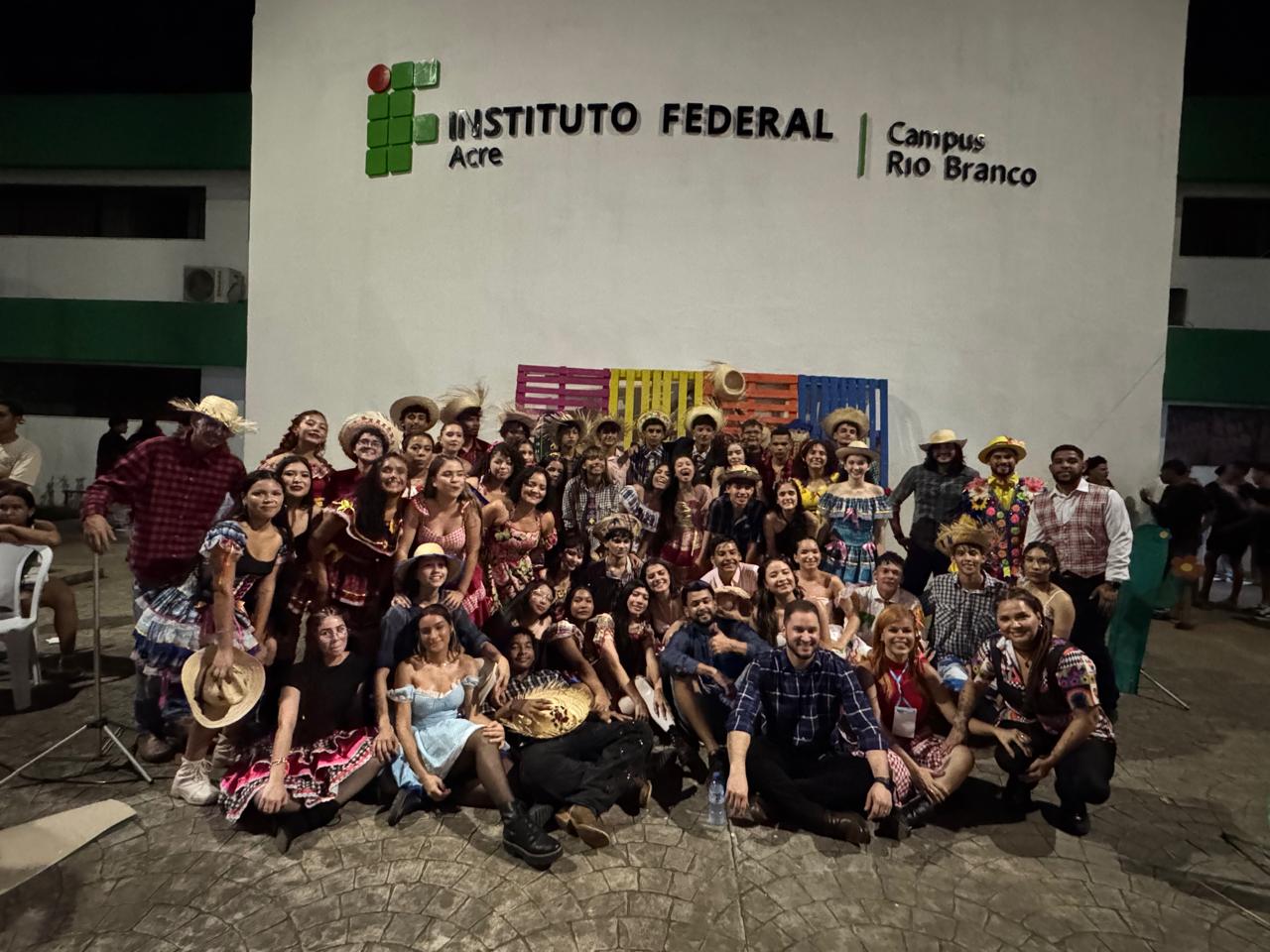 quadrilha - integrado.jpeg