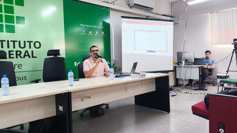 Palestra mestrado_Ufac (4).jpg