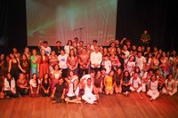 Uma noite dedicada à expressão artística e ao reconhecimento da diversidade de culturas e identidades presentes no Instituto.