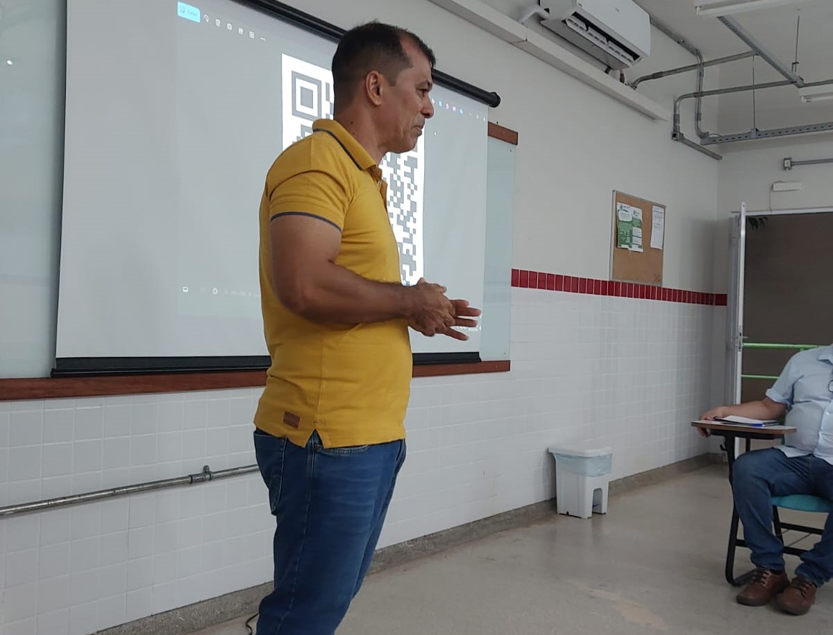 Formação_Mulheres Mil_Fittipaldy.jpeg