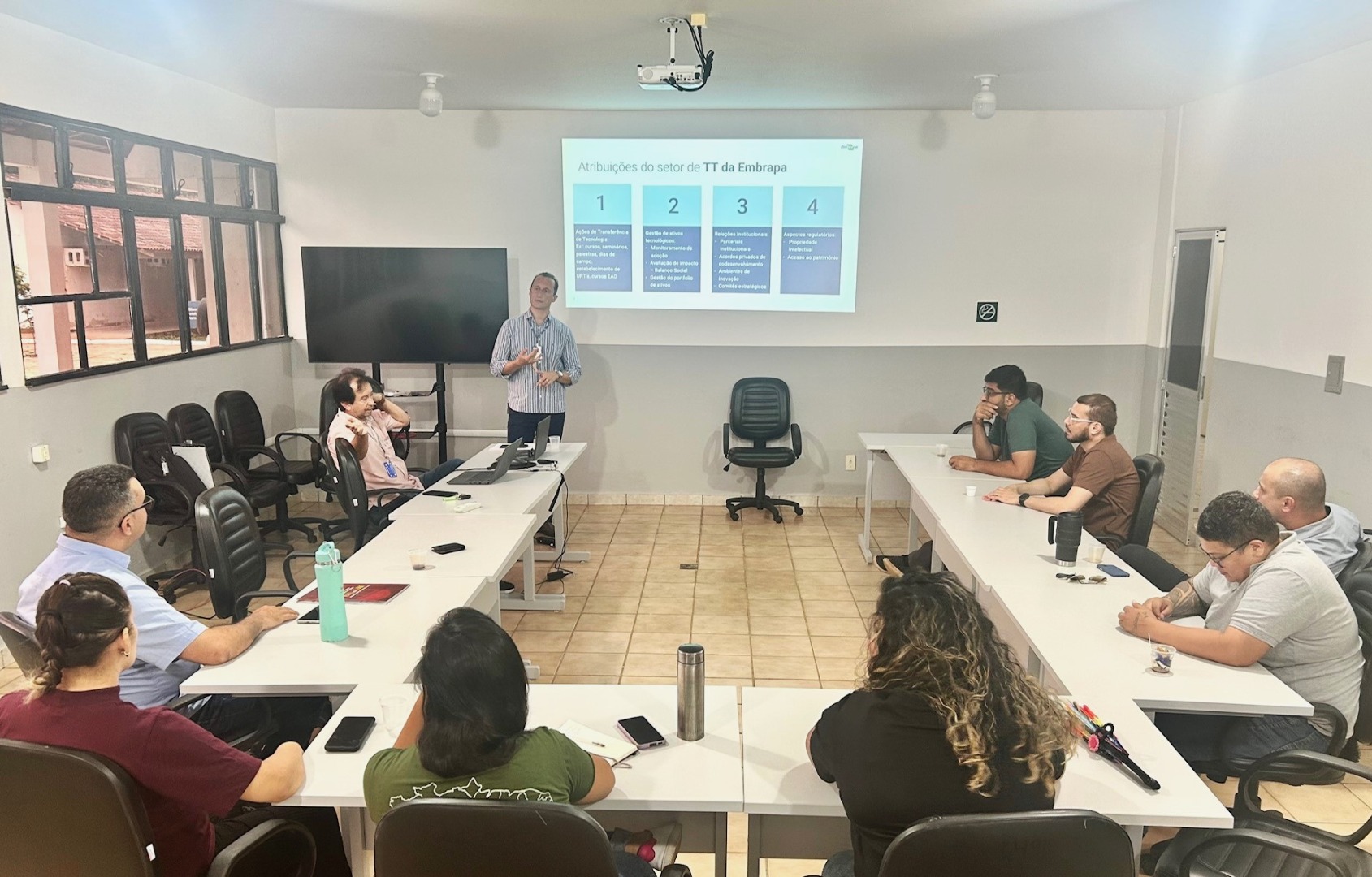 Visita Embrapa 2.jpg