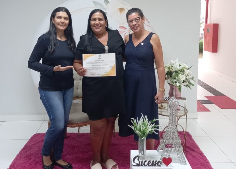 Ex-aluna do Programa Mulehres Mil_ (1).jpeg