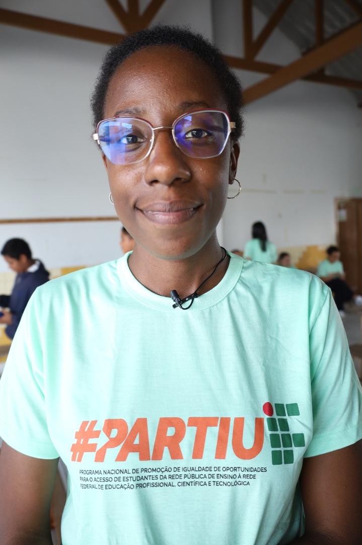 Partiu IF_Cruzeiro do Sul_professora Laura Carvalho.jpeg