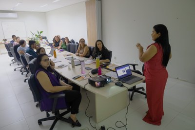 Oficina_Mulheres Mil_mediadora Arielly Dayane Lima Ribeiro de Araújo.jpg