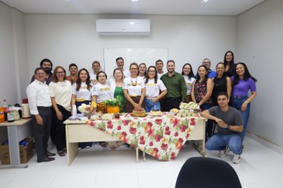 Oficina_Mulheres Mil_Mizael Ferreira da Silva_aniversário Iolanda_Silvania.jpg