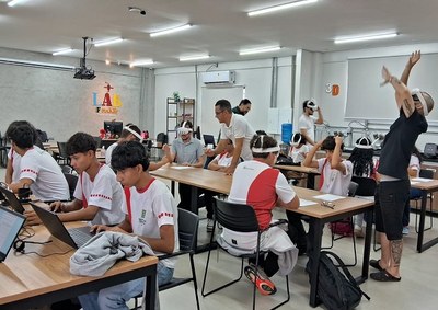 Realidade Virtual na aula de Física_capa.jpeg