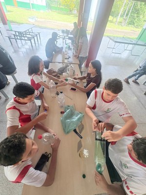 oficina foguetes baixada (2).jpg