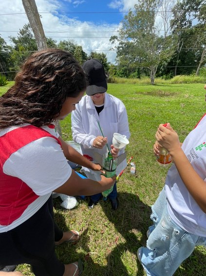 oficina foguetes baixada (6).jpg