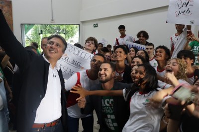 Ministro Visita Ifac  (8).JPG