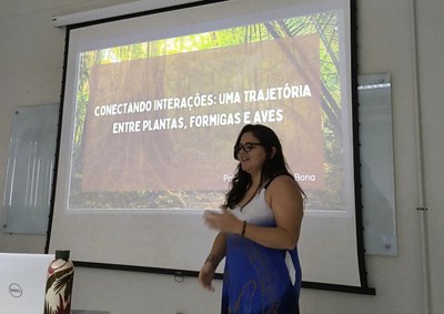 Figura 7 - Seminário final sobre Mirmecologia na Amazônia e Acre com Dra. Ketlen Bona 08.05.jpg