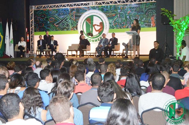 pronunciamento-reitora-connepi.jpg