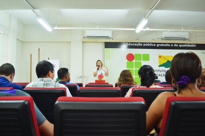 palestra-disturbios-vocais1.jfif