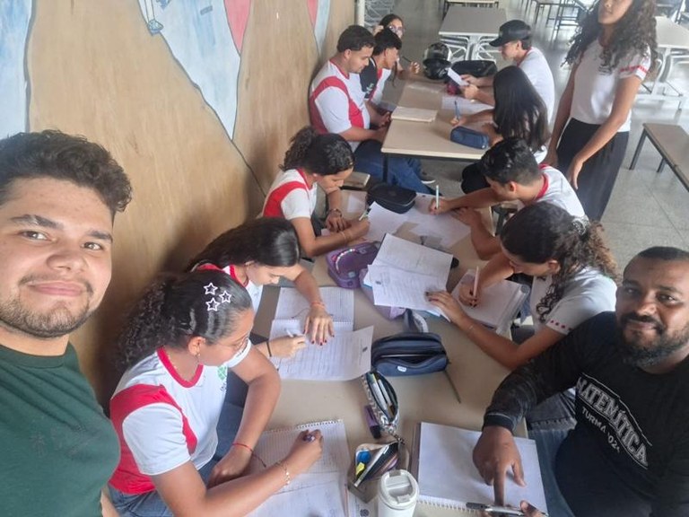 Atividade avaliativa em grupo